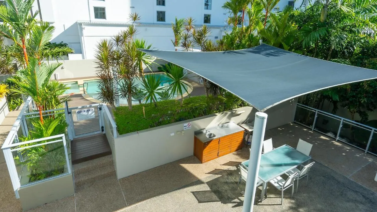 Vision Apartments Cairns Apart Otel
