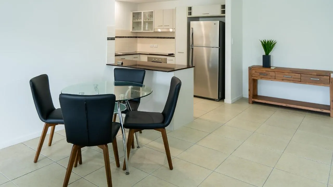 Vision Apartments Cairns Apart Otel